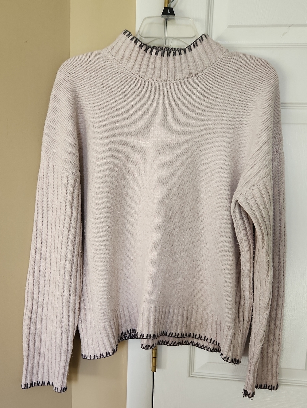 Joie, L9ng Sleeve Sweater, Medium